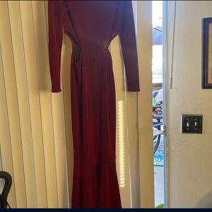 Prom/Formal Elegant Slim Form Fitting Red Dress